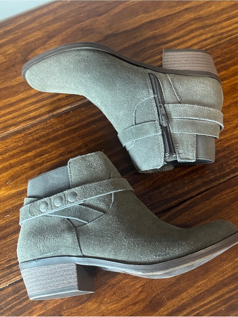 Kensie Olive Suede Ankle Booties with Side Zip